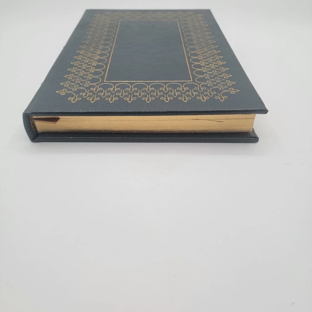 1977 Candide Voltaire Easton Press Collectors Edition Illustrated Leatherbound‎